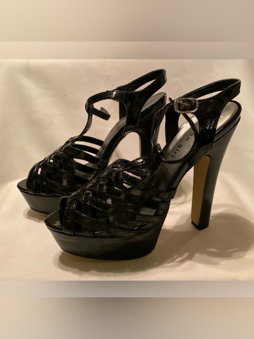 Madden Girl Mayville T-Strap Platform Heels New Sexy
